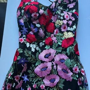 Floral lace Mac Duggal Mini Dress size 0